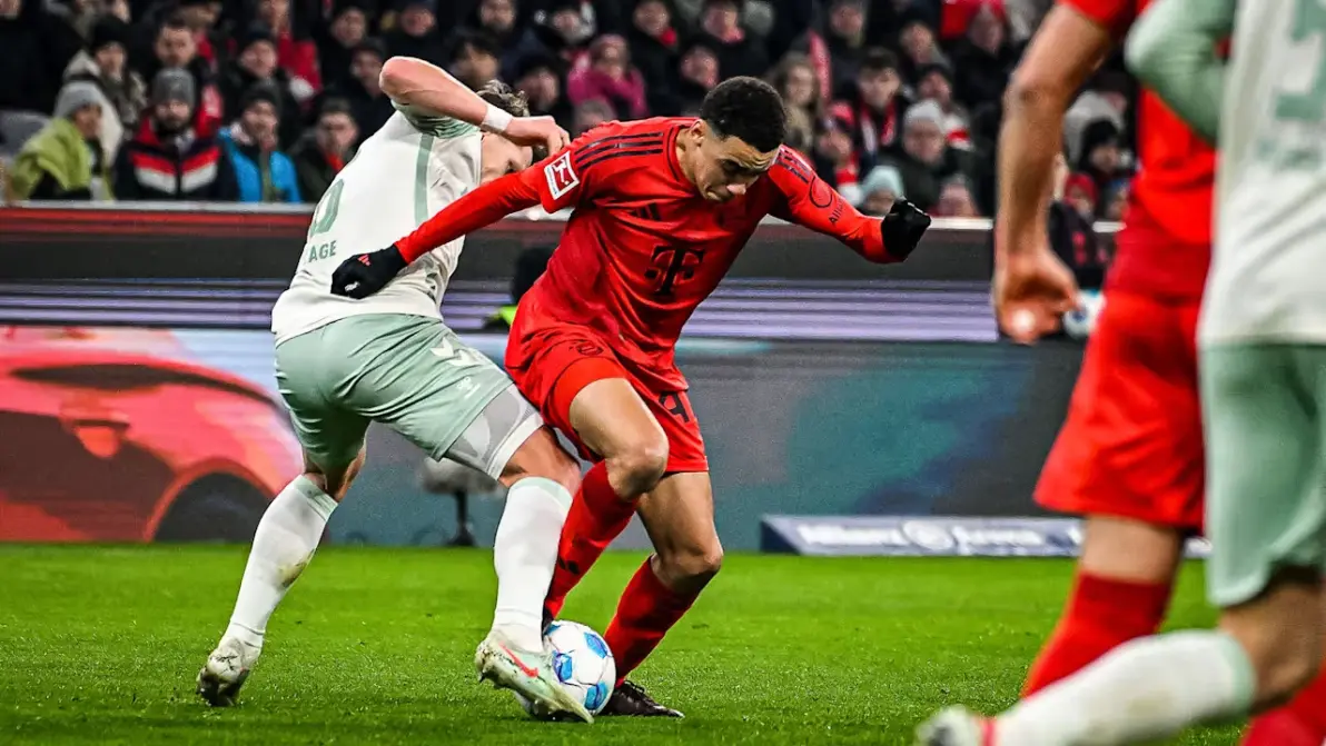 开云体育中国-云达不莱梅队员状态火热，球队全力以赴追赶前方，气势如虹