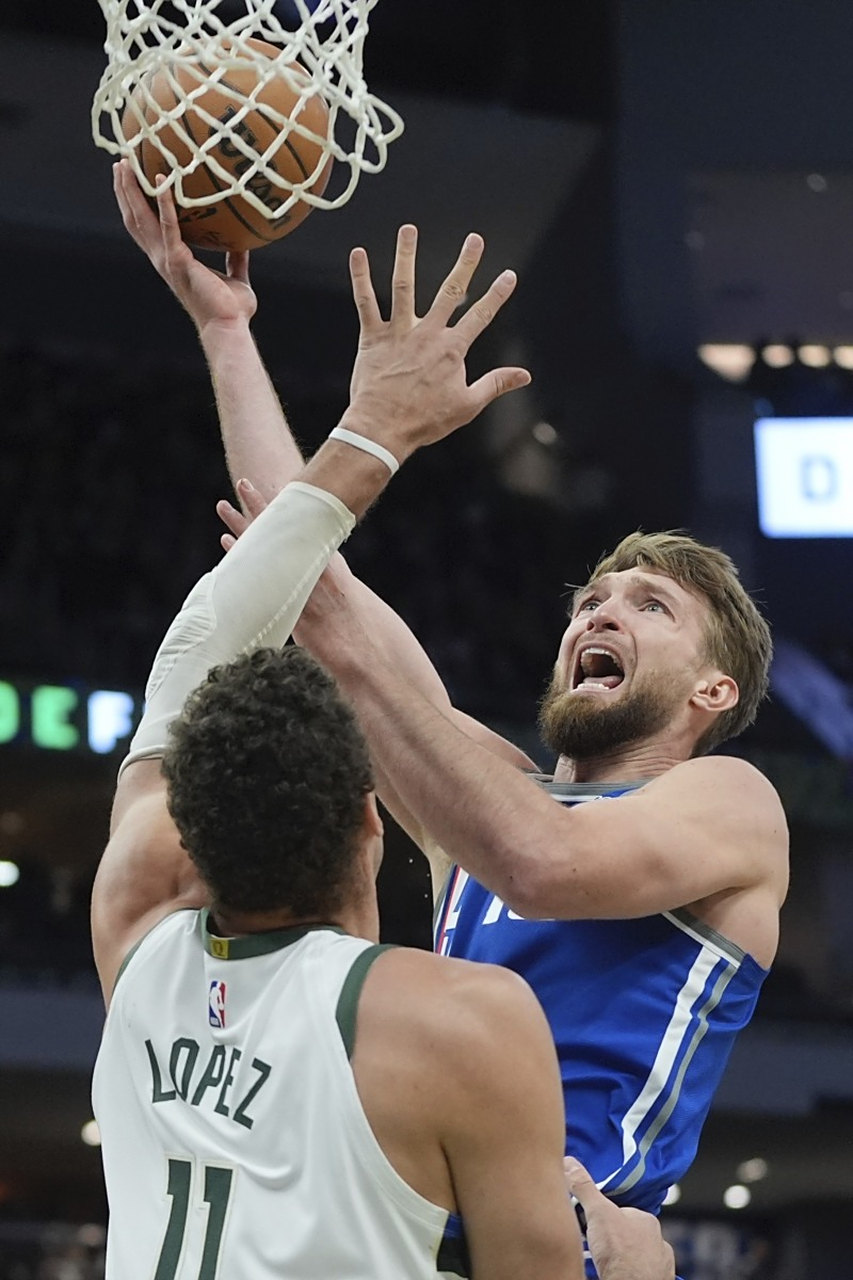 关于活塞突袭太阳,胜利归功于内线控制,势不可挡的信息 关于活塞突袭太阳,胜利归功于内线控制,势不可挡的信息