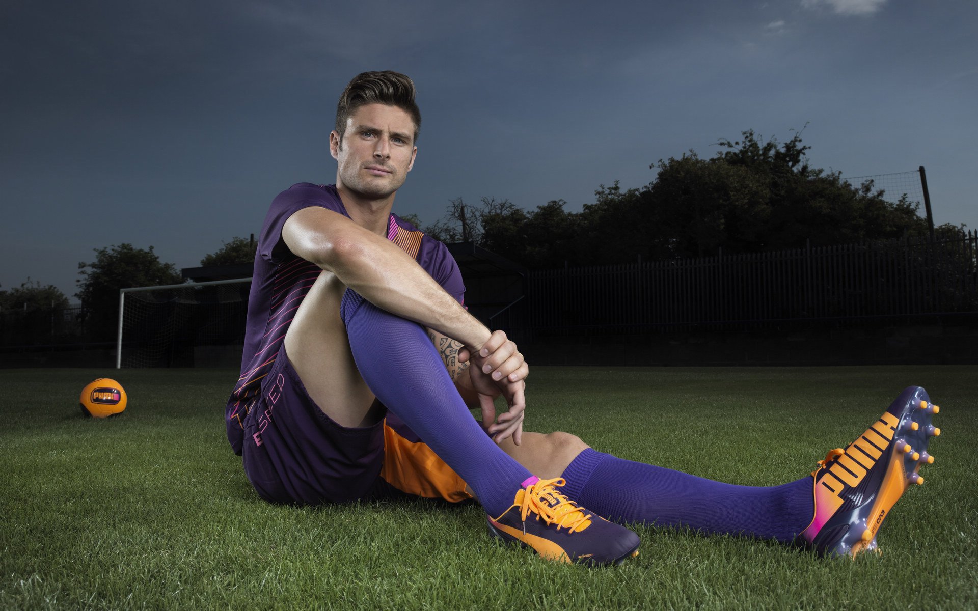 新王登基，老将凋零，贝林厄姆与哥伦比亚的双重奏，奏响足坛权力交接序曲